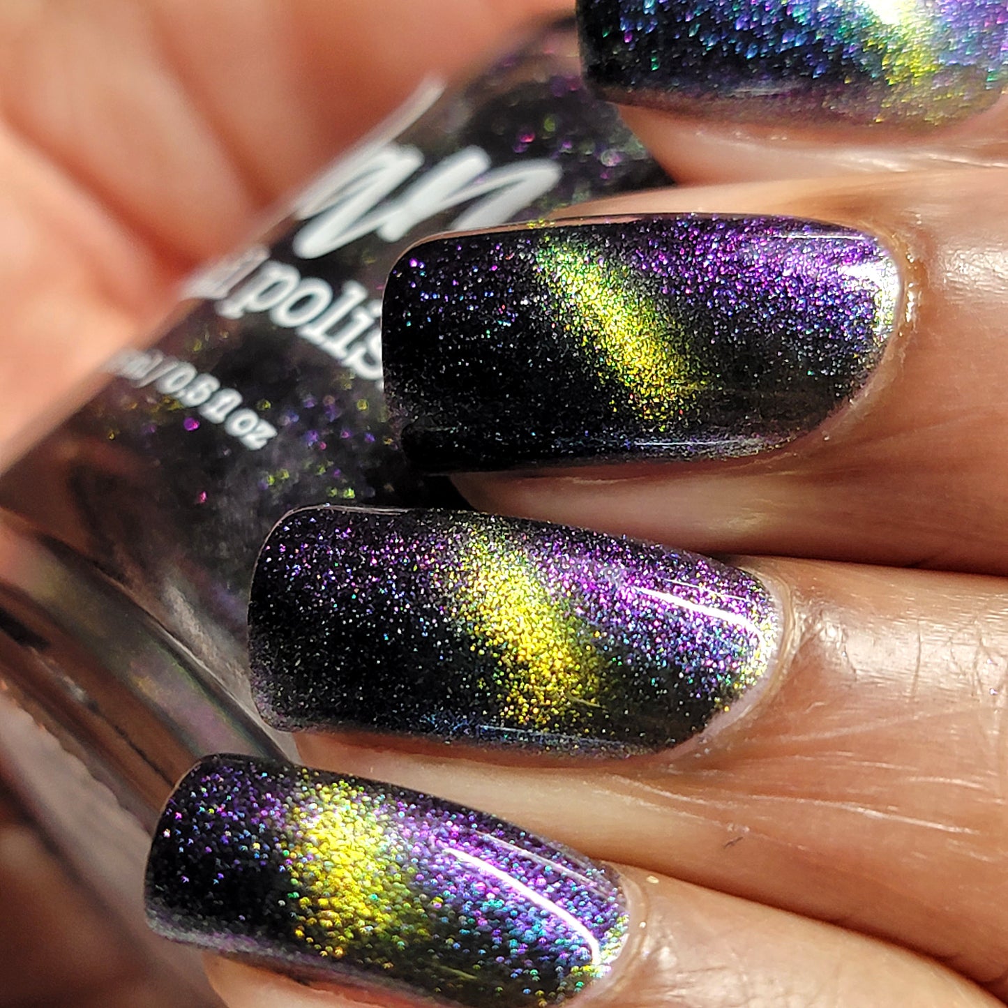 Alternate Adventure - Green/Blue/Purple Multichrome Magnetic Nail Polish - Into the Multiverse Collection