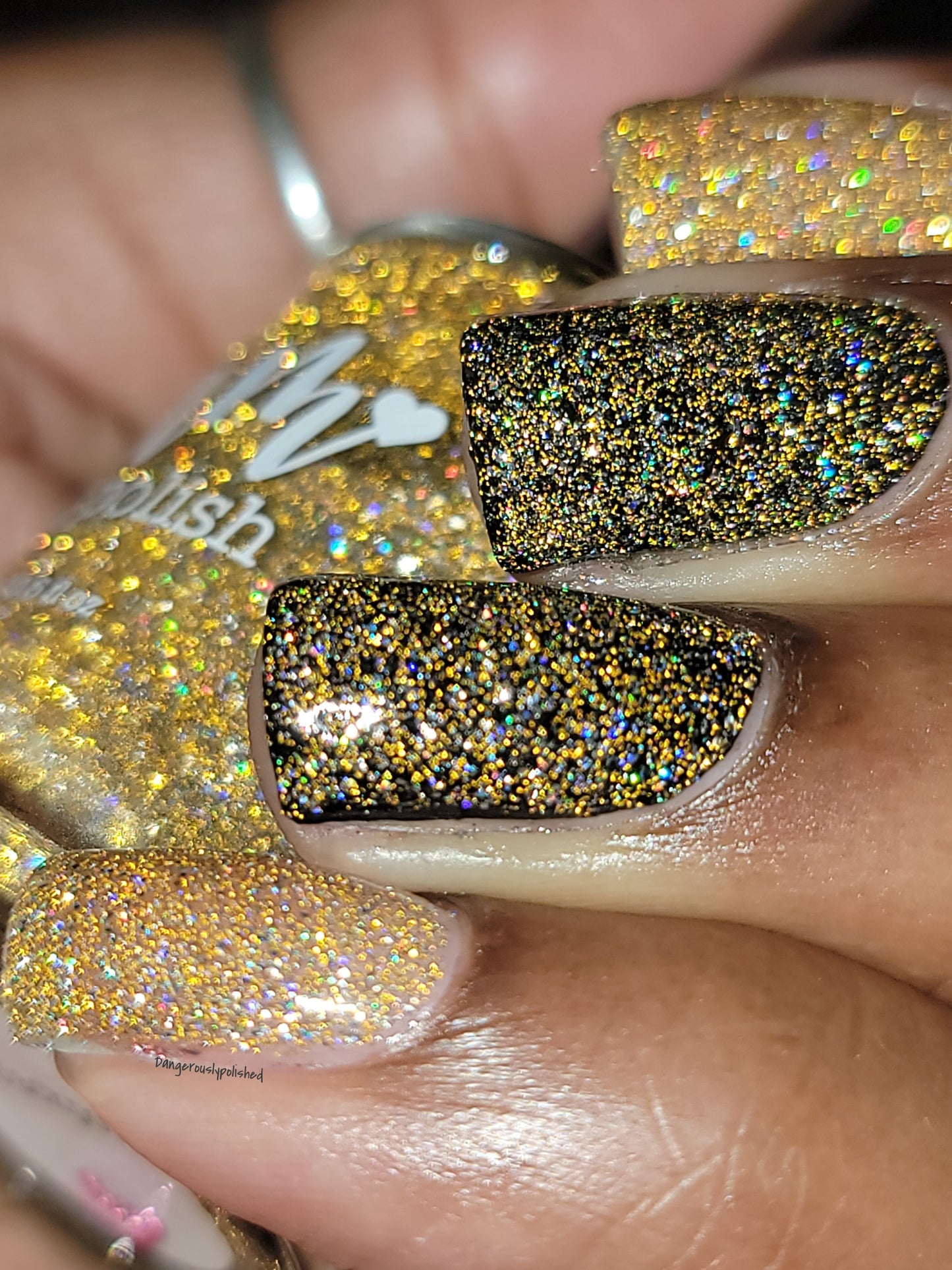 Jackpot - Gold Holographic Reflective Glitter Nail Polish - Dam