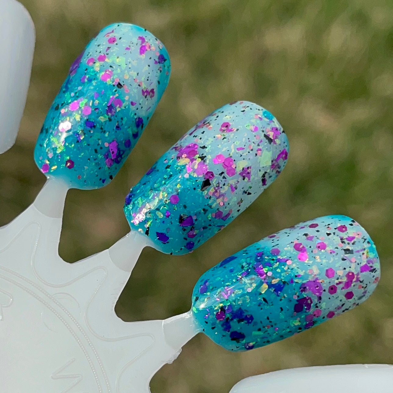PRE ORDER - Evil Evil Twin - Thermal Nail Polish - Dam