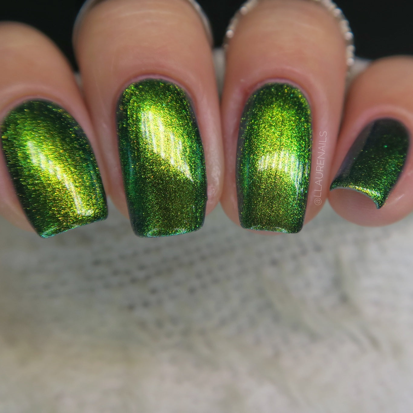 Not Moody - Green/Gold/Orange/Red Multichrome Nail Polish - Dam