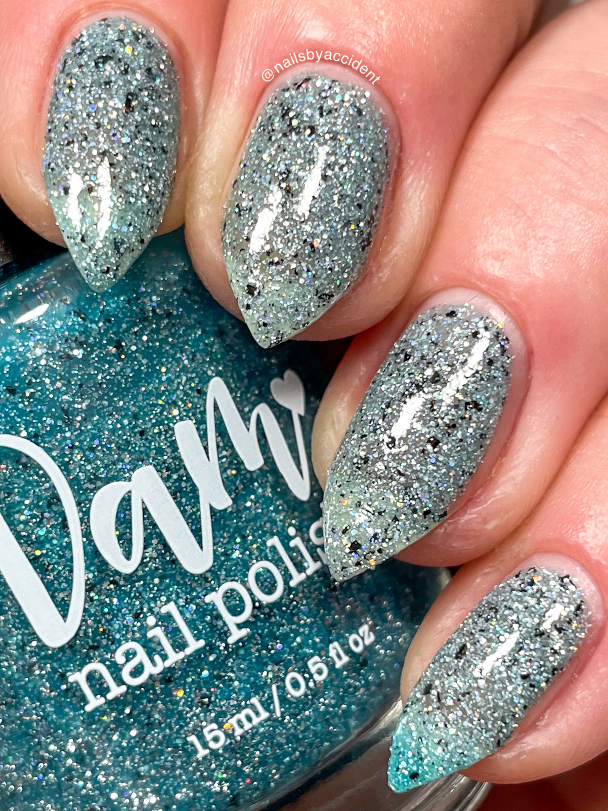 Sarah - Survivor Series - Teal Thermal Reflective Glitter Nail Polish - Dam