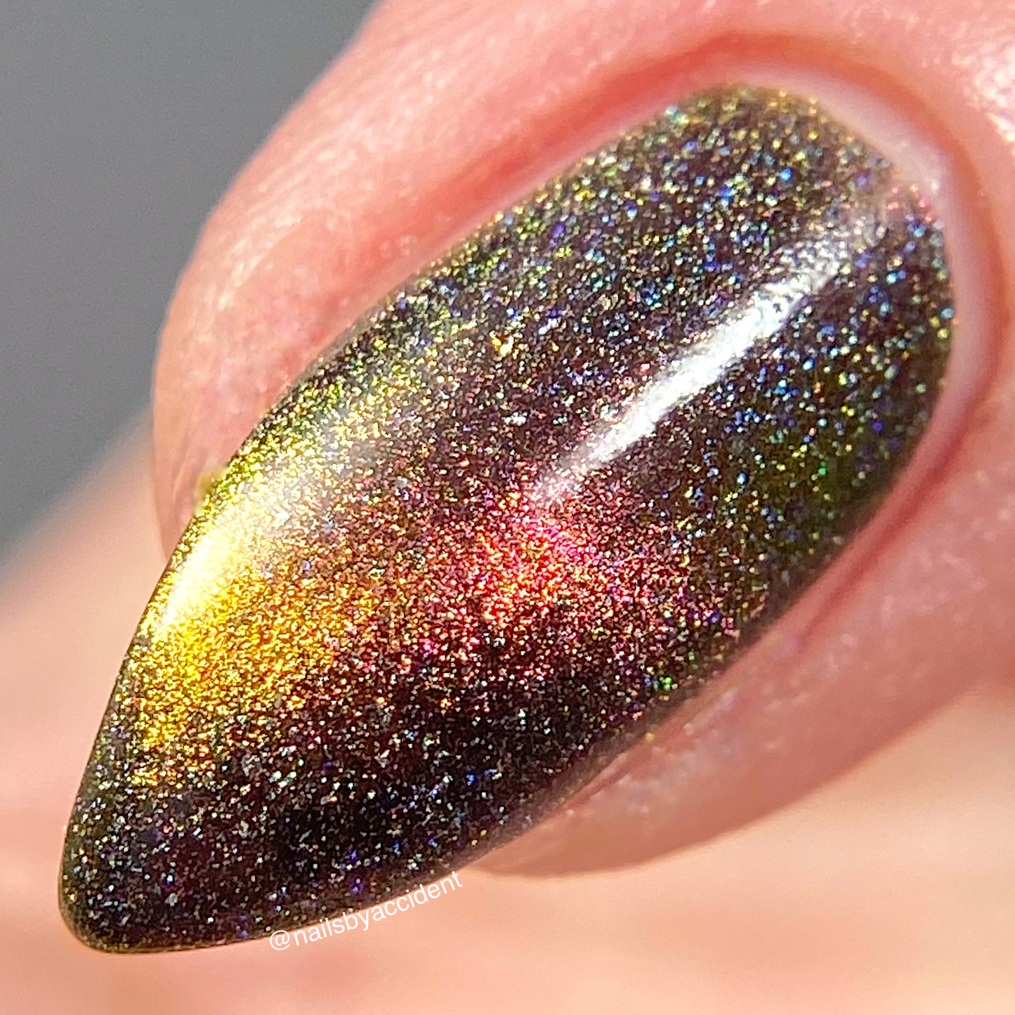 Quasar - Red/Gold/Bronze Magnetic Holographic Nail Polish - Astronomical Collection - Dam