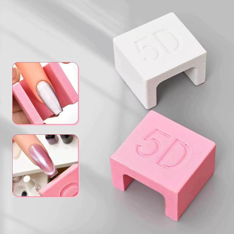 Velvet U Magnet - Dam Nail Polish