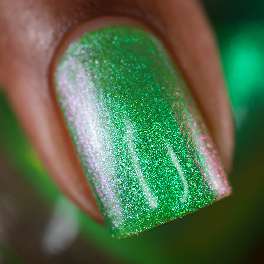 Green Apple Martini - Light Green Shimmer Nail Polish - Dam