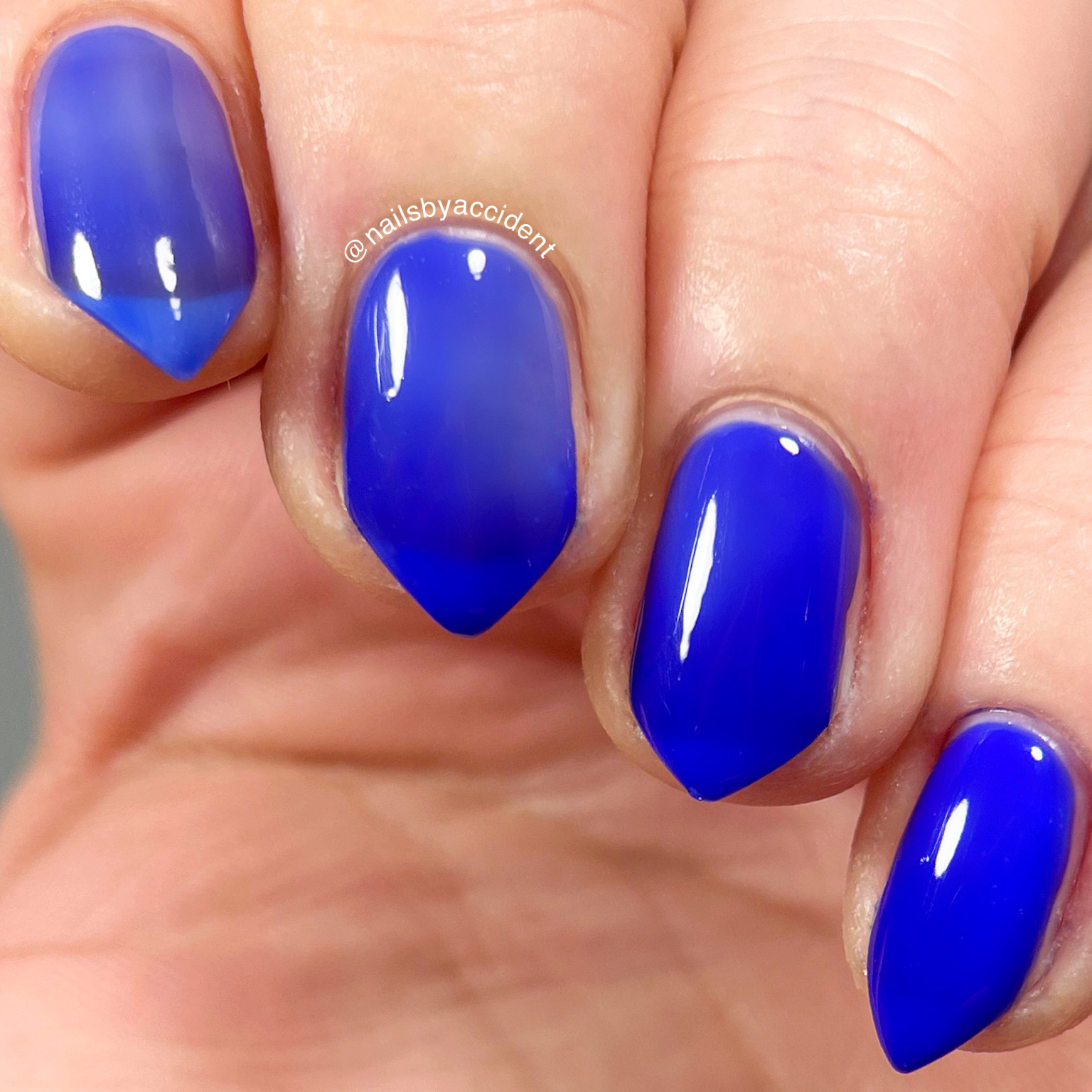 Clearly Rainbows - Thermal Nail Polish - Dam