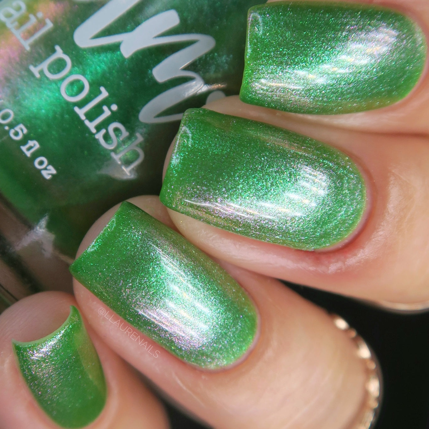 Green Apple Martini - Light Green Shimmer Nail Polish - Dam