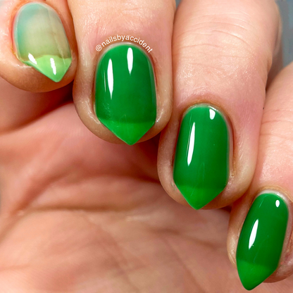 Clearly Rainbows - Thermal Nail Polish - Dam