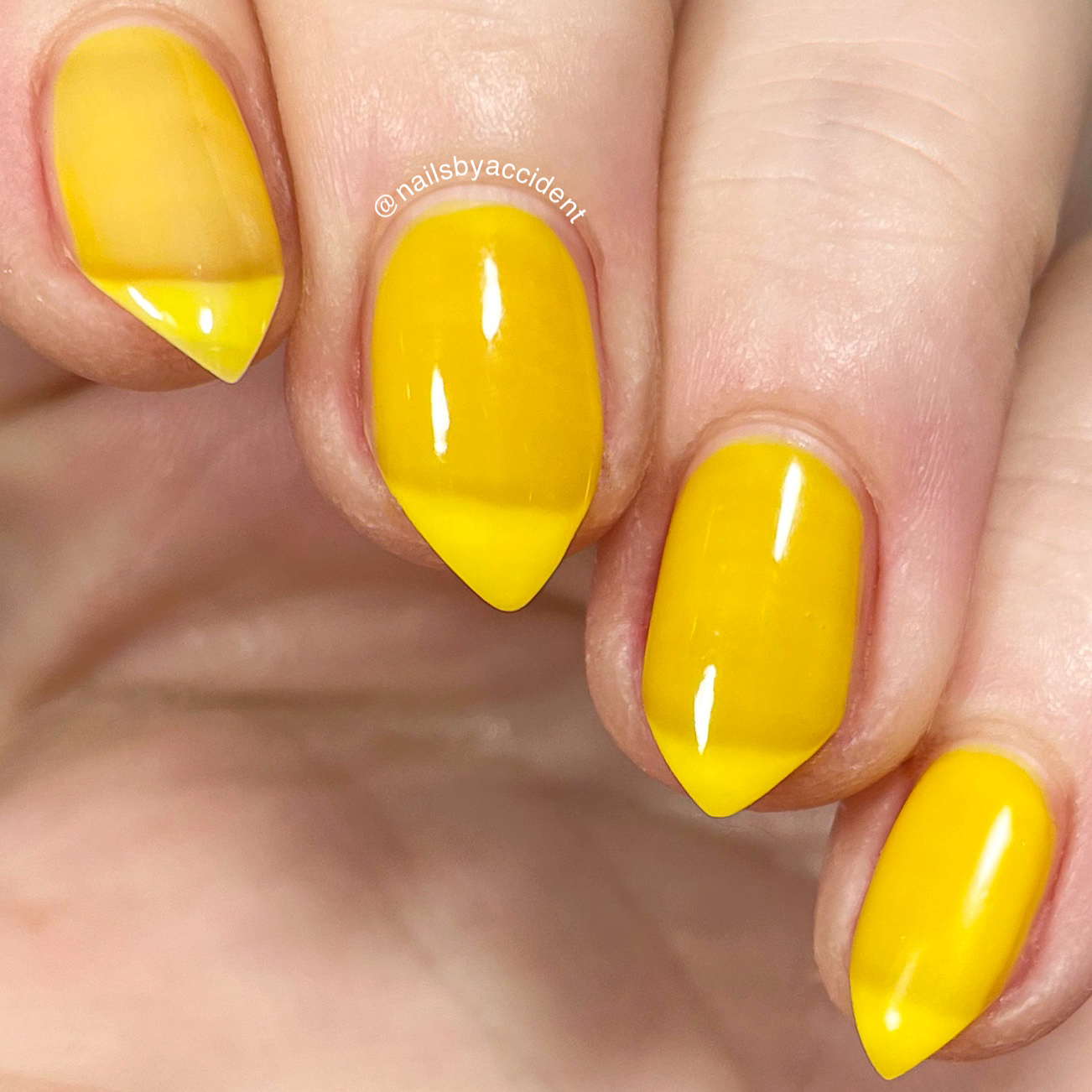 Clearly Rainbows - Thermal Nail Polish - Dam