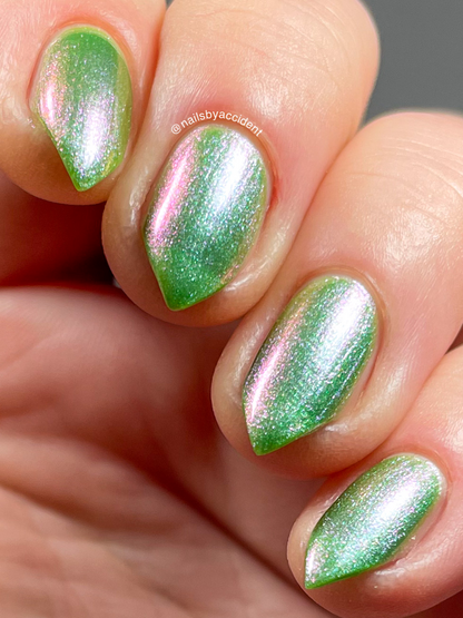 Green Apple Martini - Light Green Shimmer Nail Polish - Dam