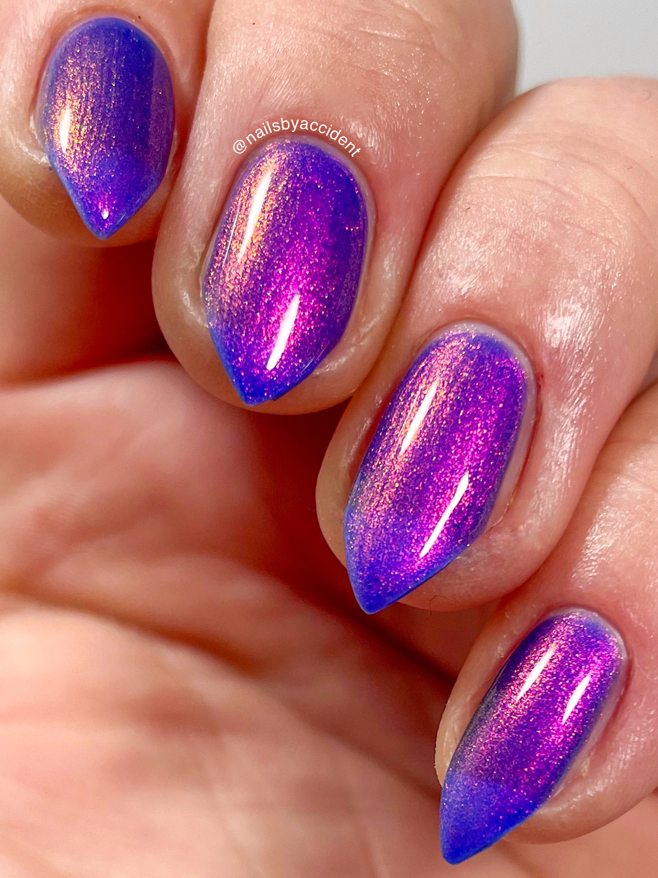 Sunset Blues - Blue Purple Shimmer Nail Polish - Dam