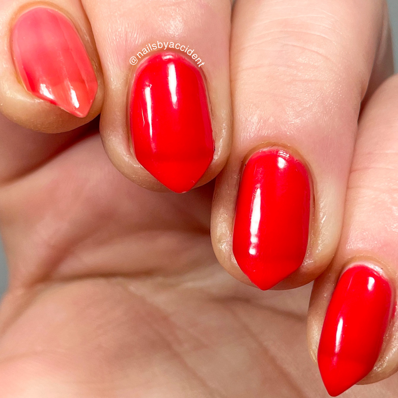 Clearly Rainbows - Thermal Nail Polish - Dam